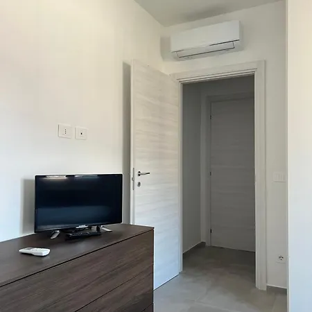 At * ليكو